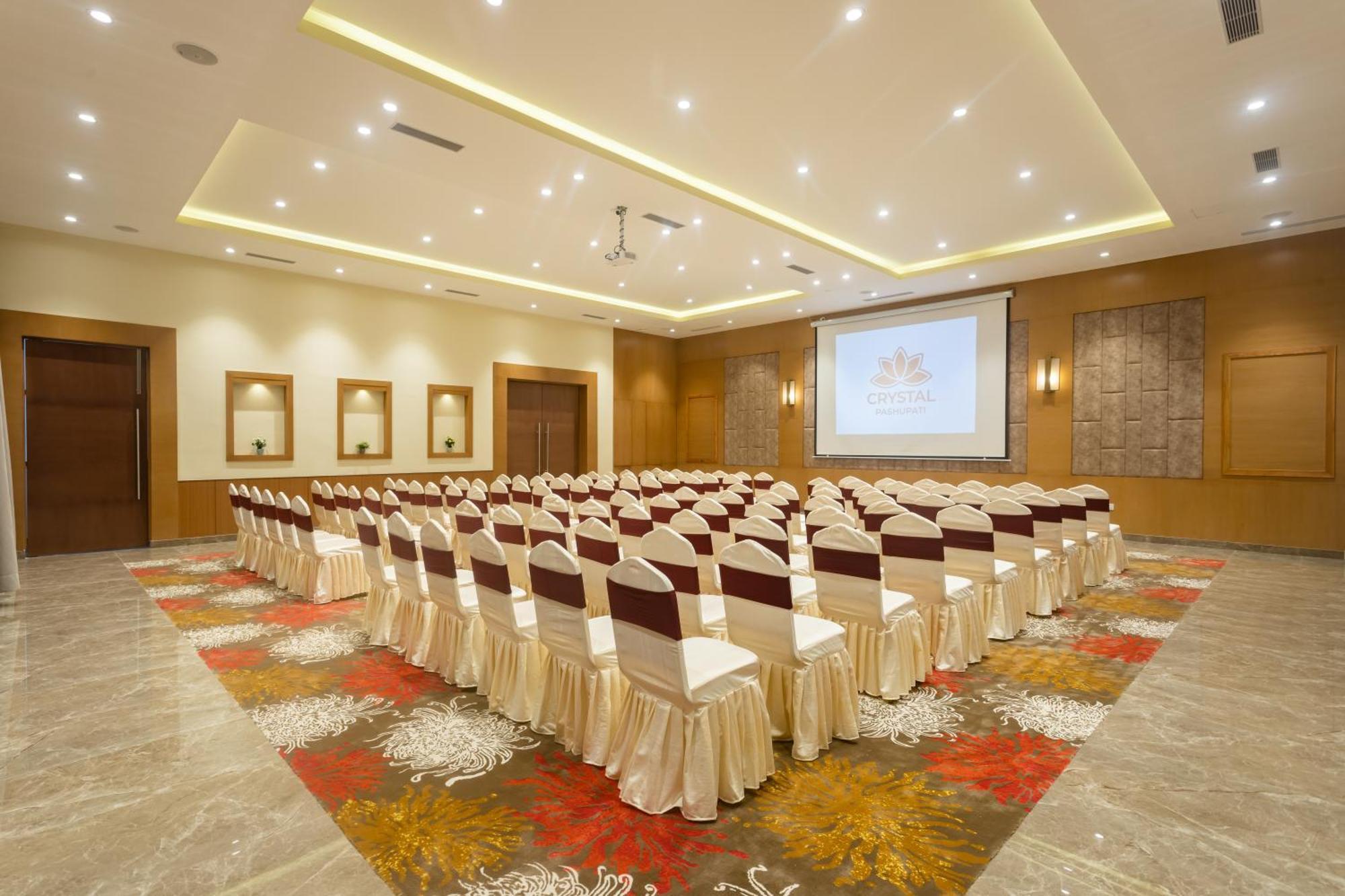 Hotel Crystal Pashupati كاتماندو المظهر الخارجي الصورة