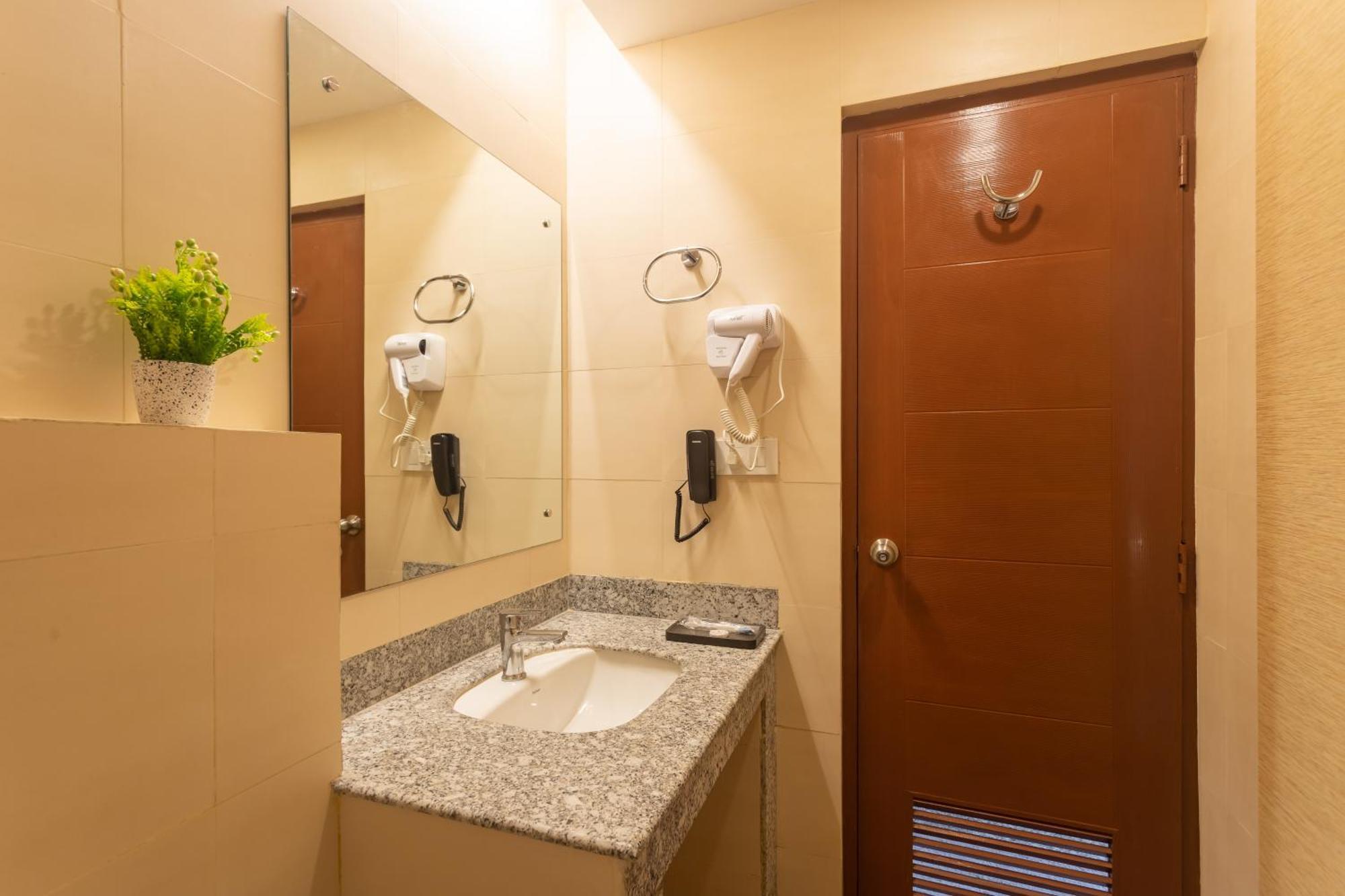 Hotel Crystal Pashupati كاتماندو المظهر الخارجي الصورة